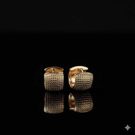 Small Wide Detailed Hoop Earring - Gold